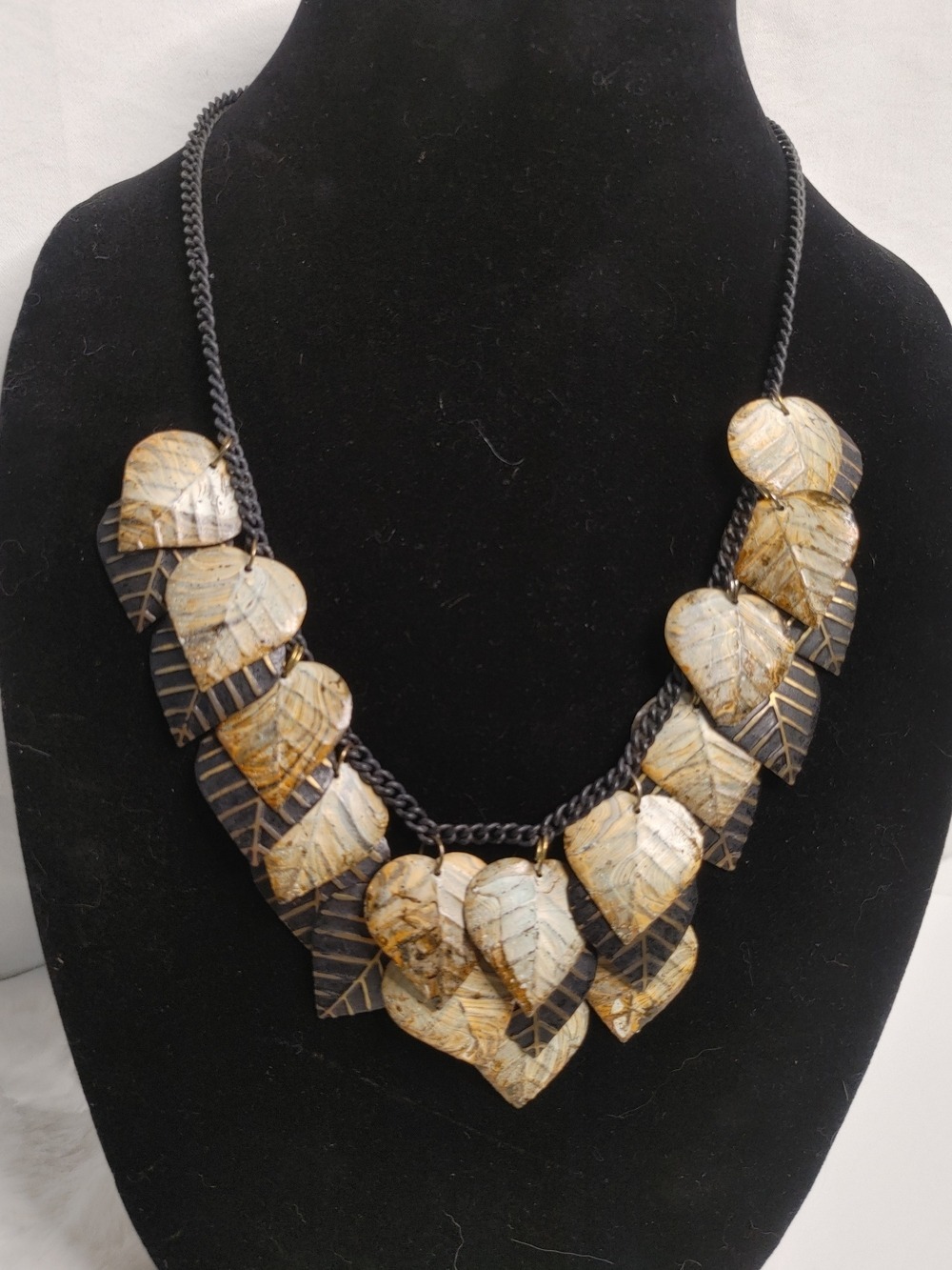 Leaf Statement Metal Necklace in Bronzy Brown and Black - Women Jewelry